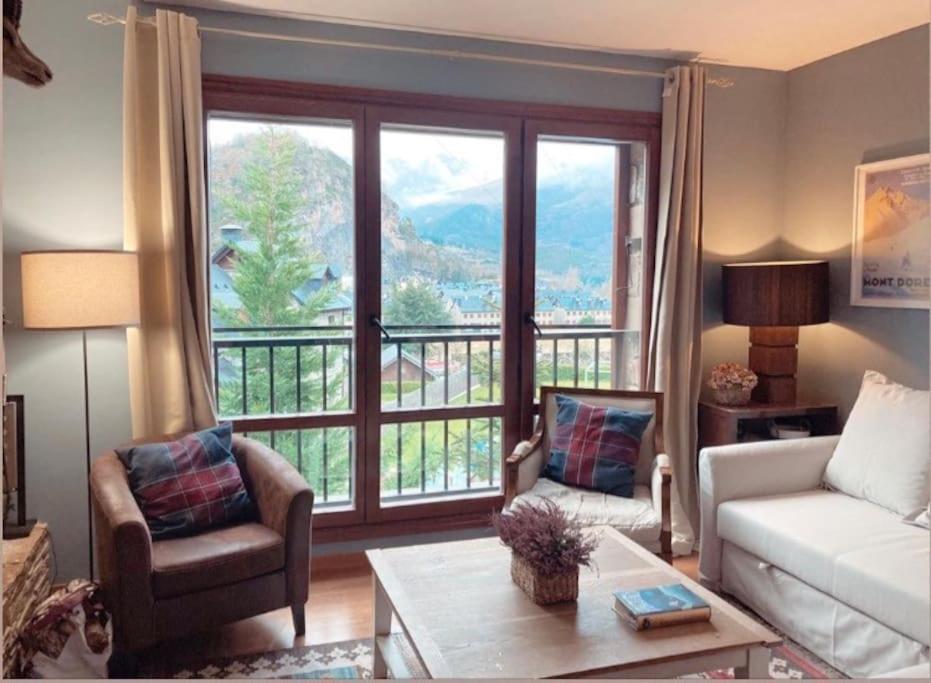 Elegante Apartamento En Escarrilla Con Vistas Al Valle Exteriör bild